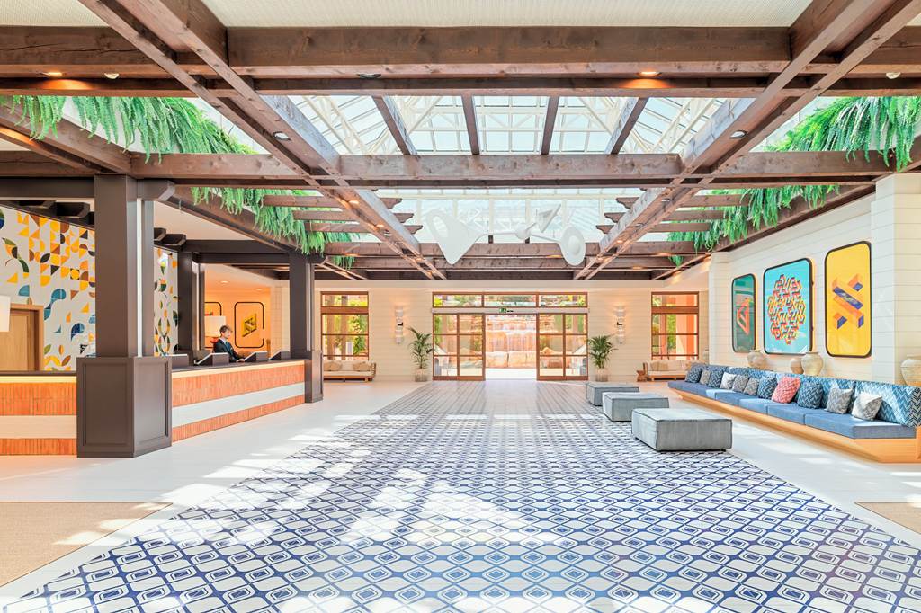 SALOU SPAIN HALF BOARD BARGAIN - Image 4