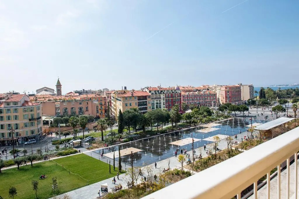 Summer City Break to 4* Nice France - Image 3