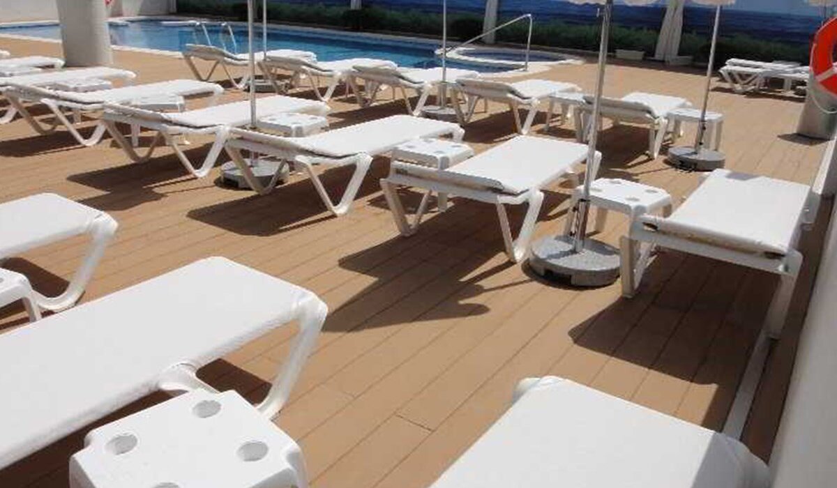 BENIDORM ADULT ONLY PEAK SUMMER BREAK - Image 4