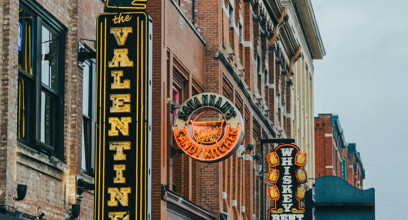 Summer Trio: New York, Toronto and Nashville - Image 3