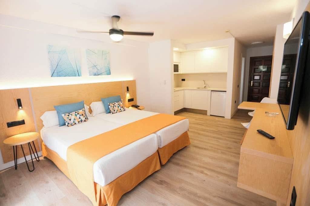 Late April Tenerife Mini Break NInja Offer - Image 3