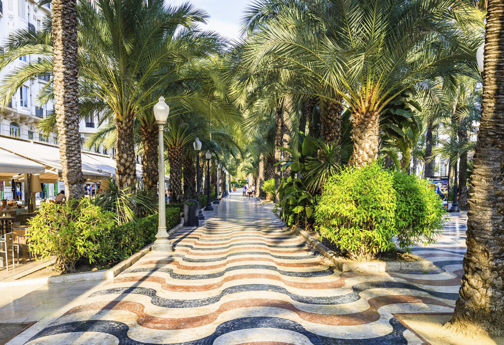 ALICANTE CITY BREAK NINJA BARGAIN OFFER - Image 7