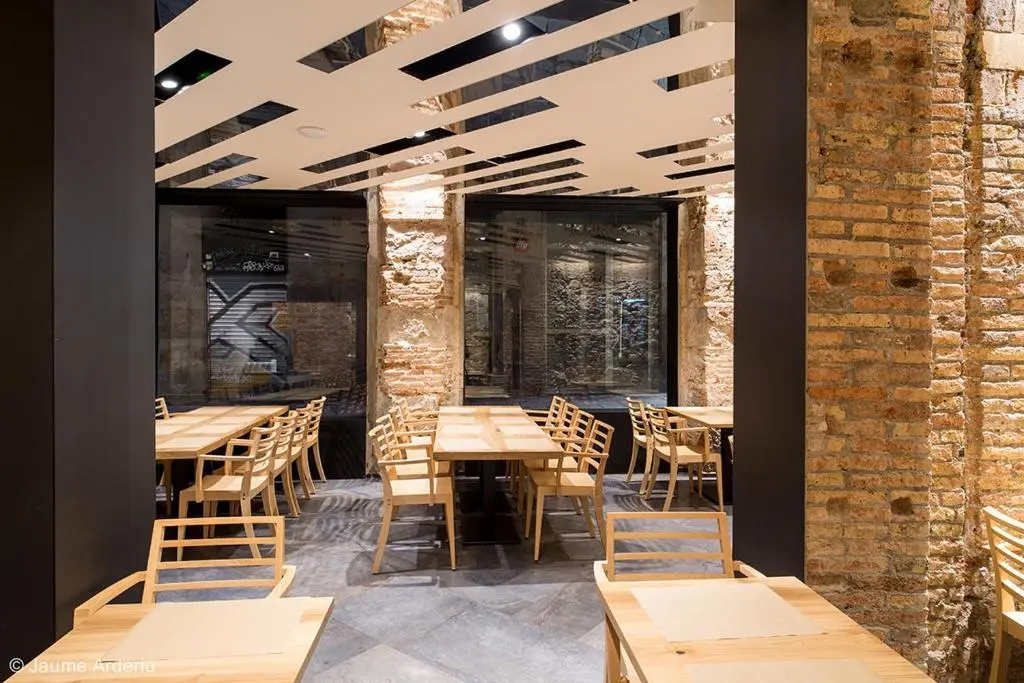 Beautiful Barcelona Spain October Mini Break - Image 5