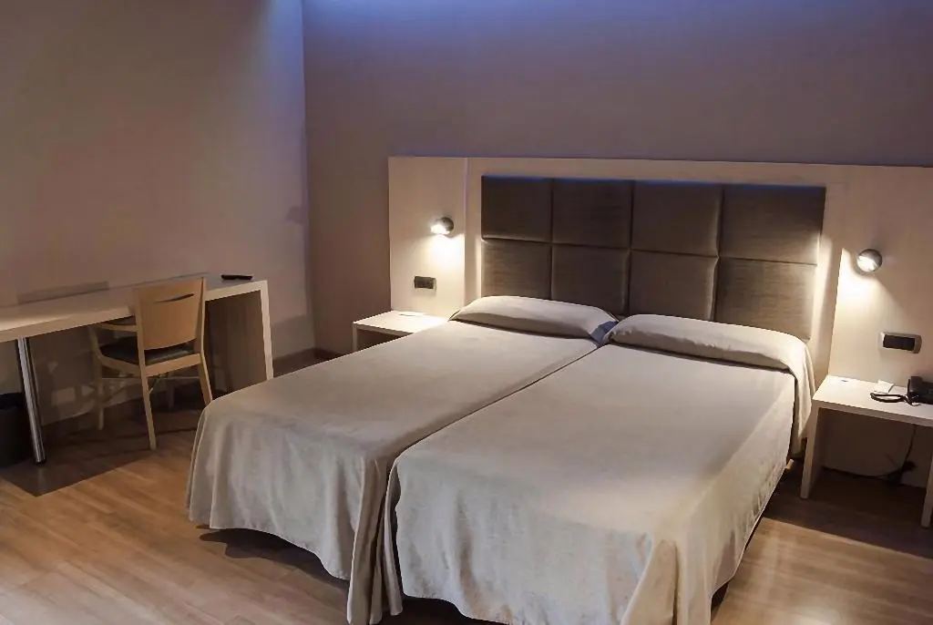 Beautiful Barcelona Spain October Mini Break - Image 6