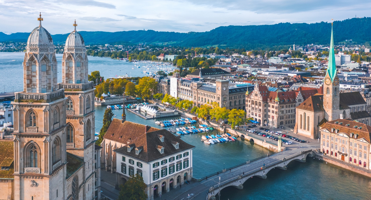 LAKE LUCERNE & ZURICH, SWITZERLAND - Image 2