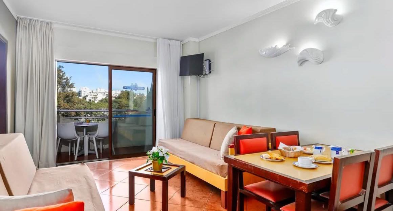 LAST MIN March Portugal Short Break Offers - Image 4