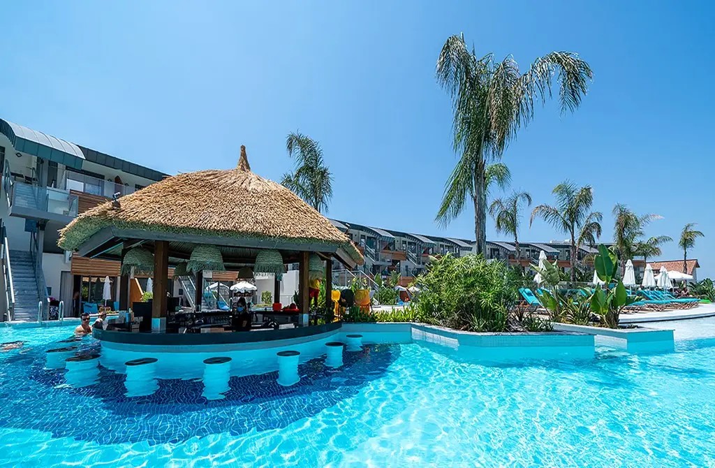 Luxury Calis Beach Turkey 2027 EARLY BOOKER - Image 1