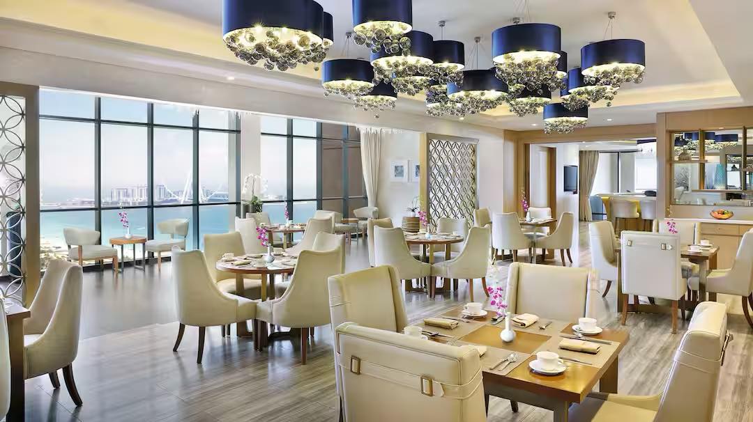 LUXURY SUMMER 5* DUBAI FAMILY DEAL - Image 3