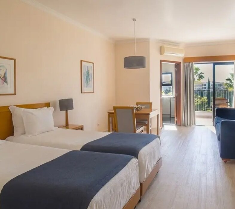 Albufeira Portugal Late April Short Break - Image 5