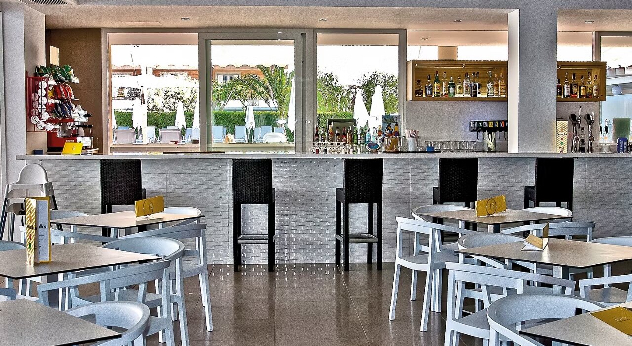 Alcudia Majorca 4* Spring Sunshine Retreat - Image 6