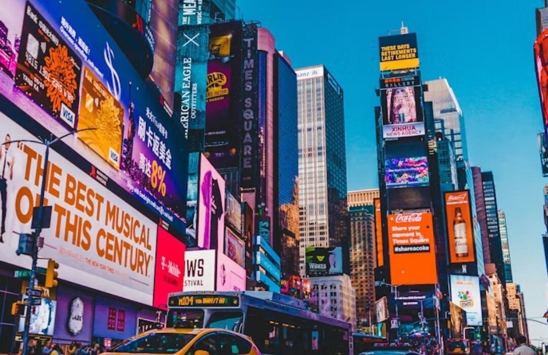 New York USA Christmas Shopping Trip - Image 1