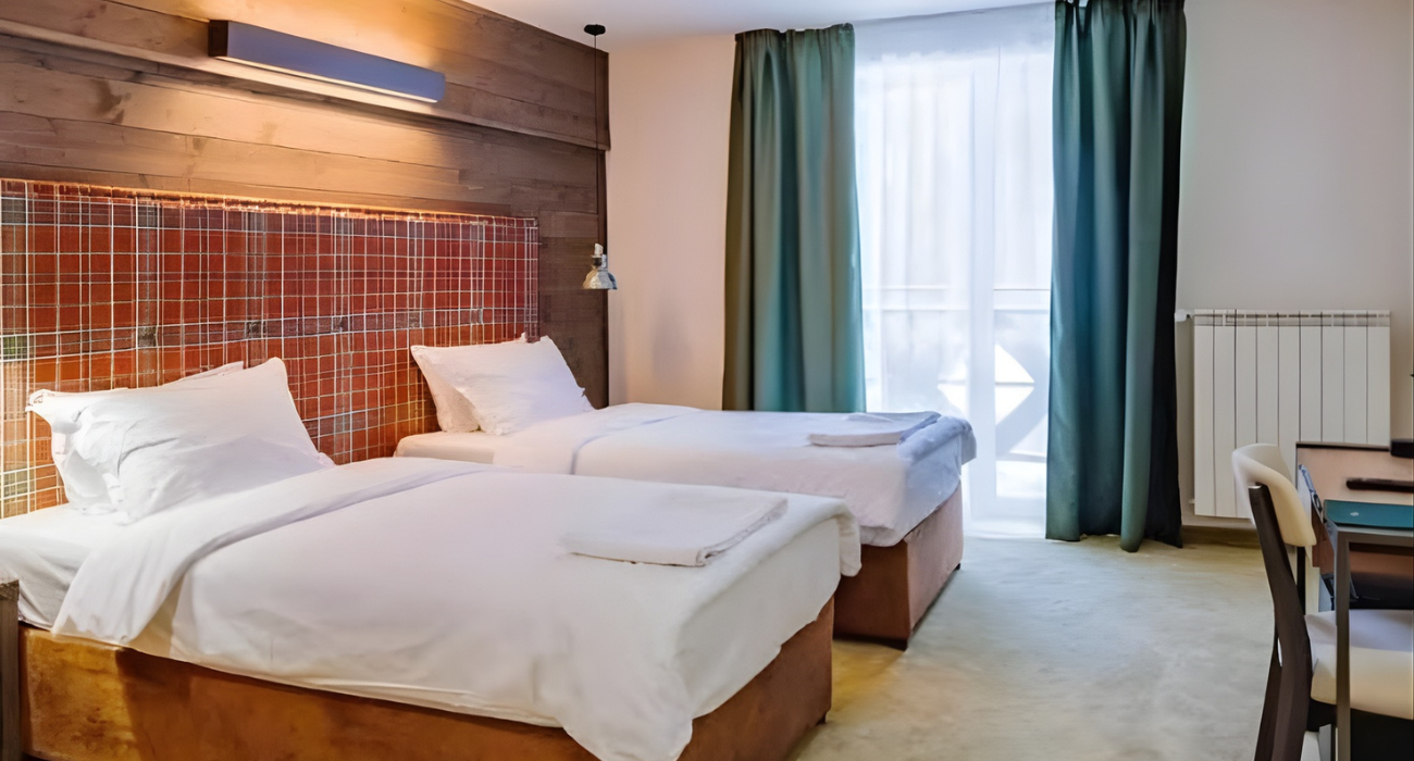 BULGARIA SKI .. LAST MIN HIT THE SLOPES - Image 8