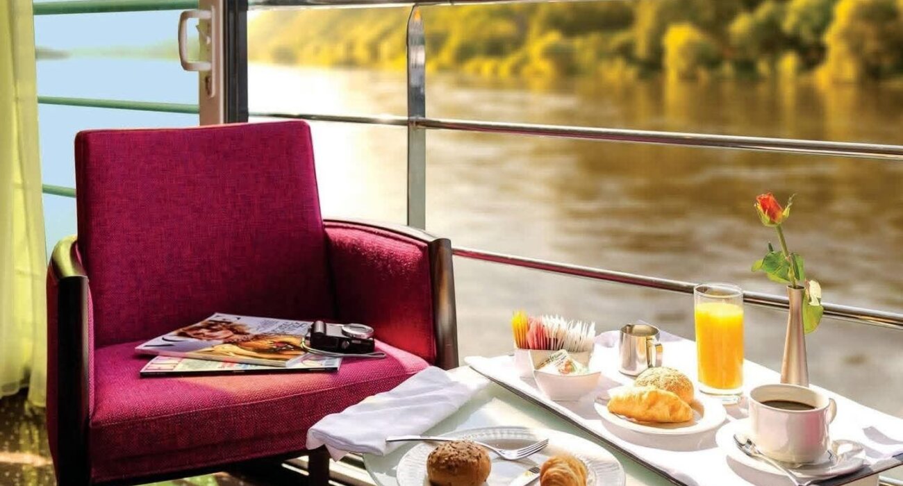 Châteaux, Wineries & Charming Villages River Cruise - Image 4