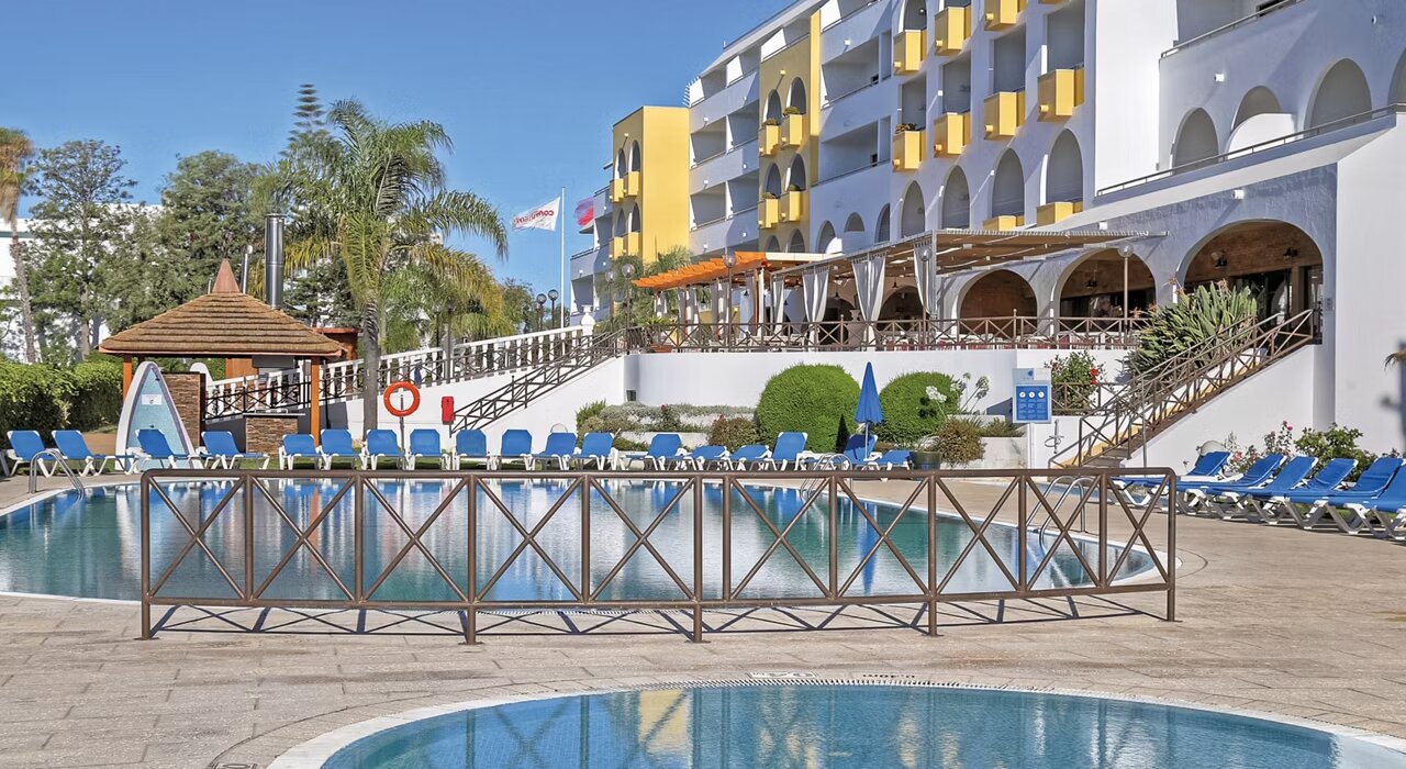 TWO WEEK GETAWAY TO 4* ALBUFERIA - Image 2