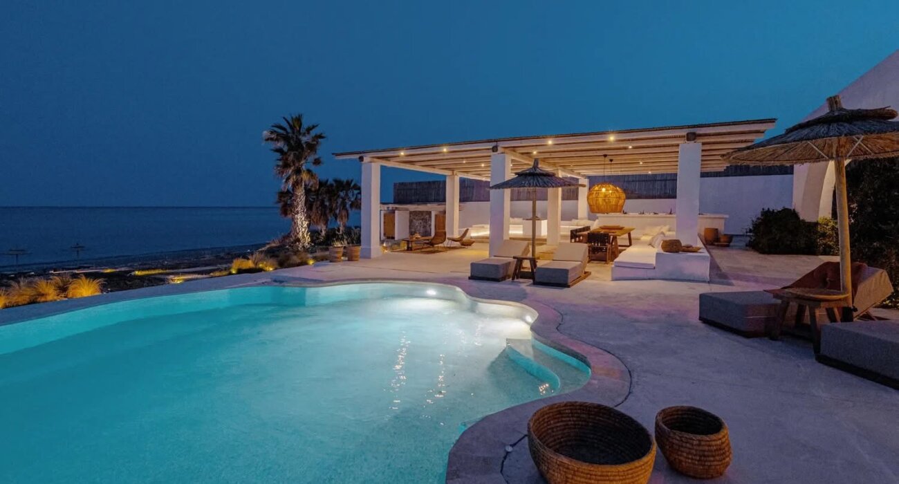 One for the Group Chat – Greece Luxury Villa - Image 7
