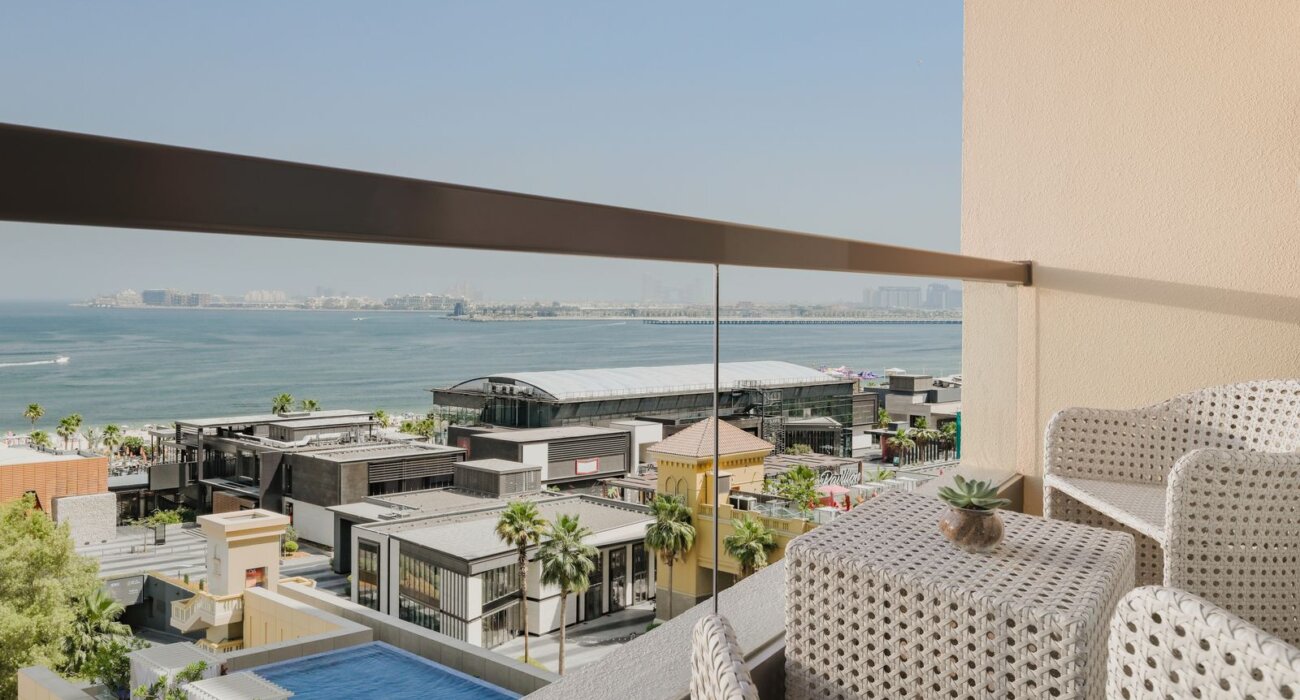 5* Dubai Luxury Escape-September 2026 - Image 4