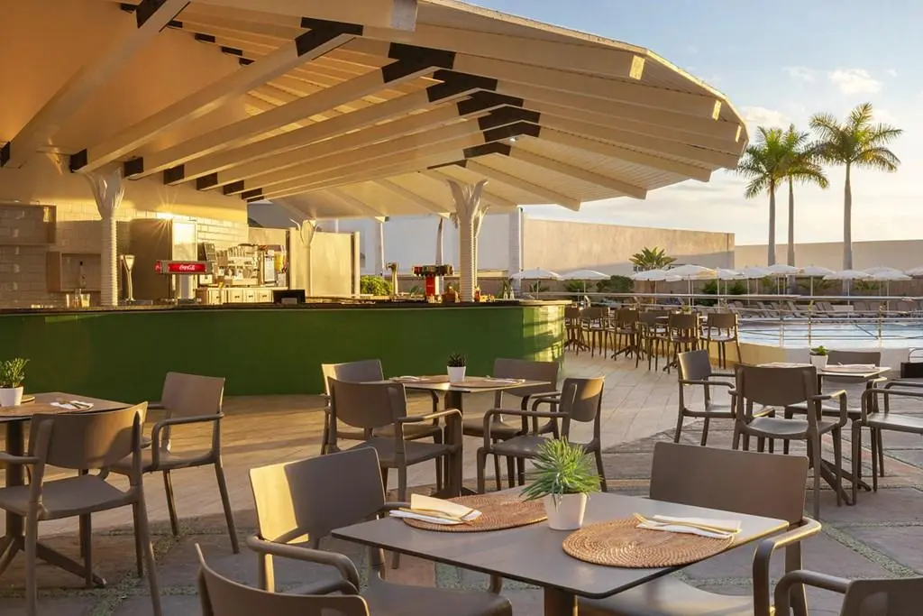 4* ADULT ONLY WEEKEND BREAK-TENERIFE - Image 2