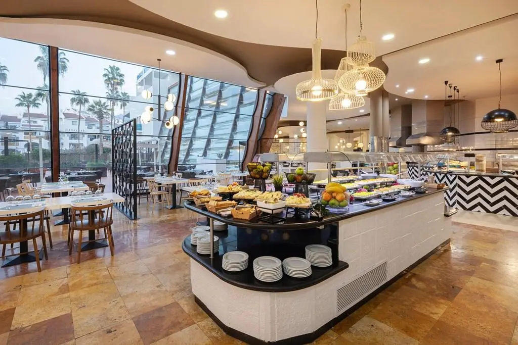 4* ADULT ONLY WEEKEND BREAK-TENERIFE - Image 4