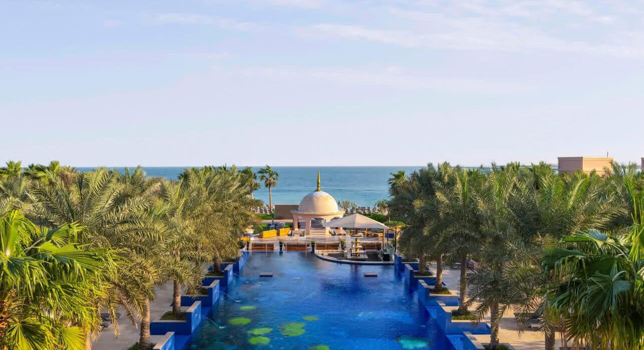 Summer Hols Luxury Special to 5* Abu Dhabi - Image 1