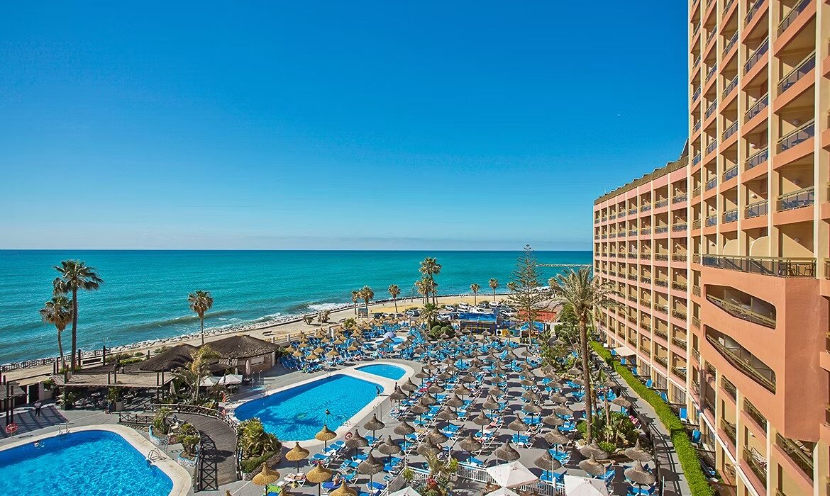 Sunset Beach Club Benalmadena July Family Hols - Image 1