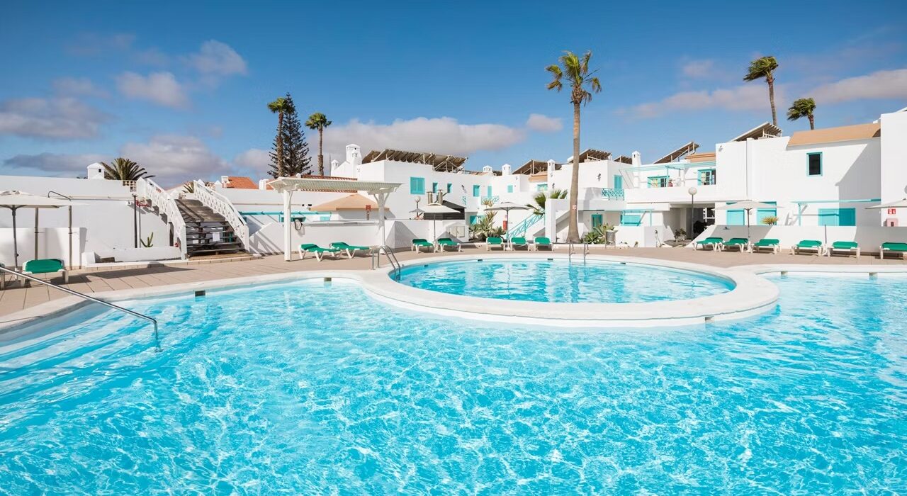 Mid April Fuerteventura VALUE Sunshine Hols - Image 2