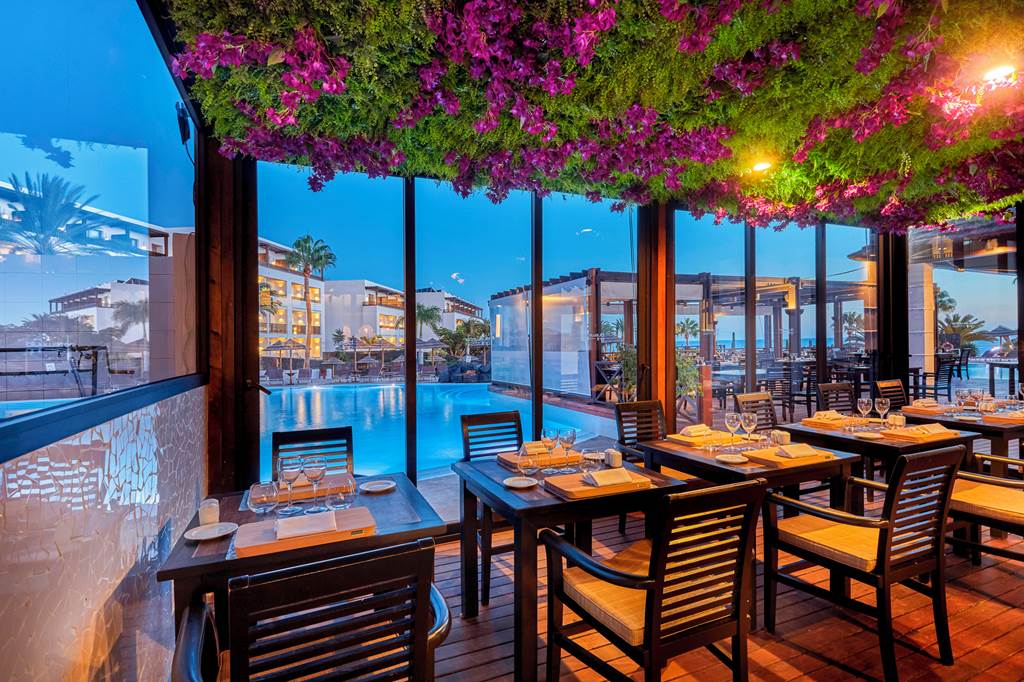 Mid May Luxury 5* Lanzarote BARGAIN Break - Image 3