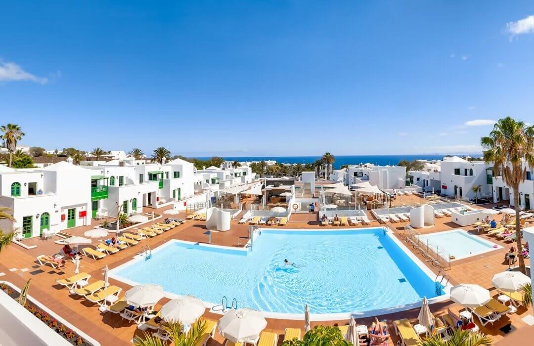 Late Year Lanzarote Sunshine Week Escape - Image 2