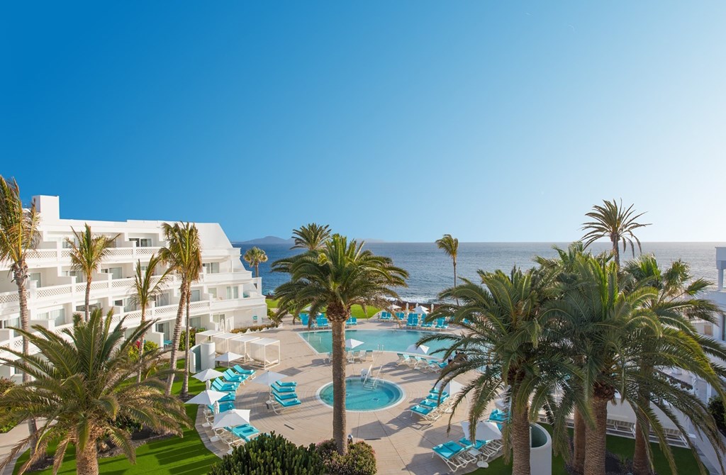 LANZAROTE 5* BEACHFRONT WINTERSUN - Image 4