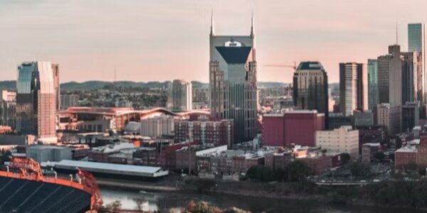 Peak Summer Nashville USA with VIP Memphis Day Trip