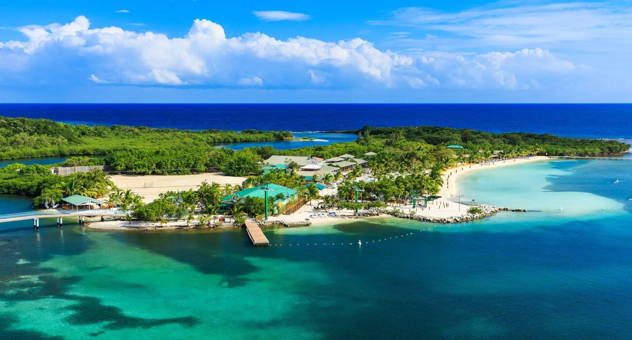 CARIBBEAN CRAVE ON NORWEGIAN LUNA - Image 3