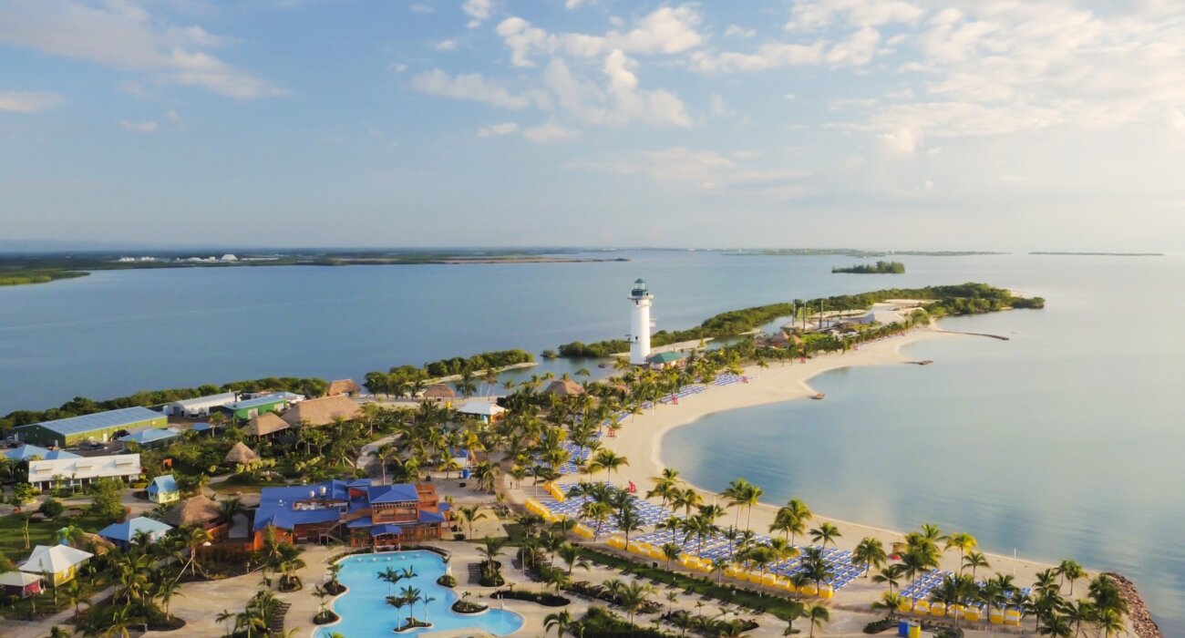 CARIBBEAN CRAVE ON NORWEGIAN LUNA - Image 5