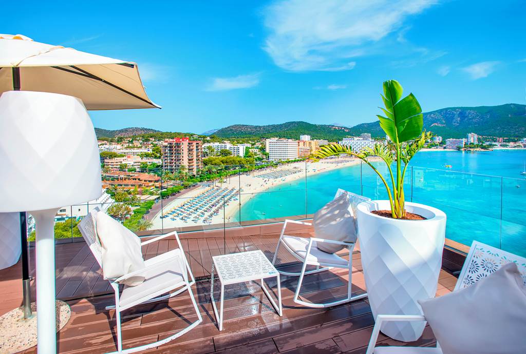 Palma Nova 5* Spring NInja Mini Break Offer - Image 3