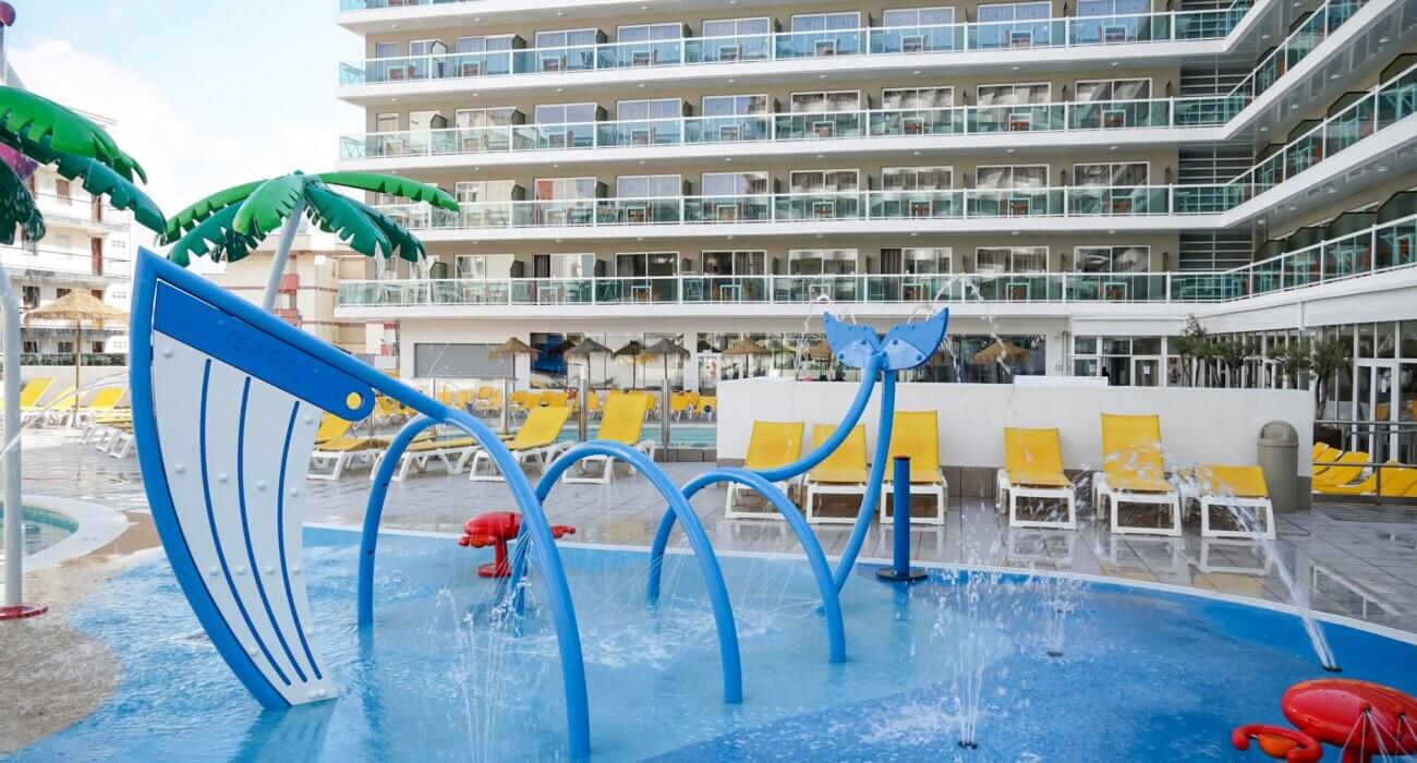 Salou Spain August Family Summer Hols - Image 1