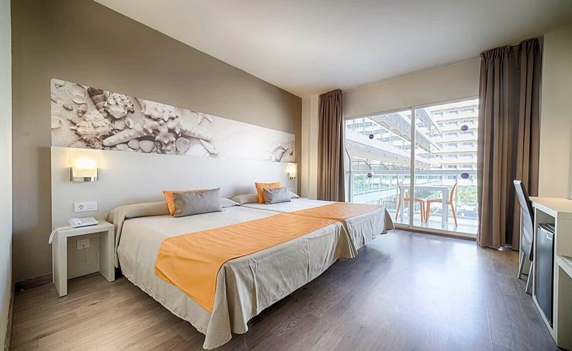 Salou Spain August Family Summer Hols - Image 3