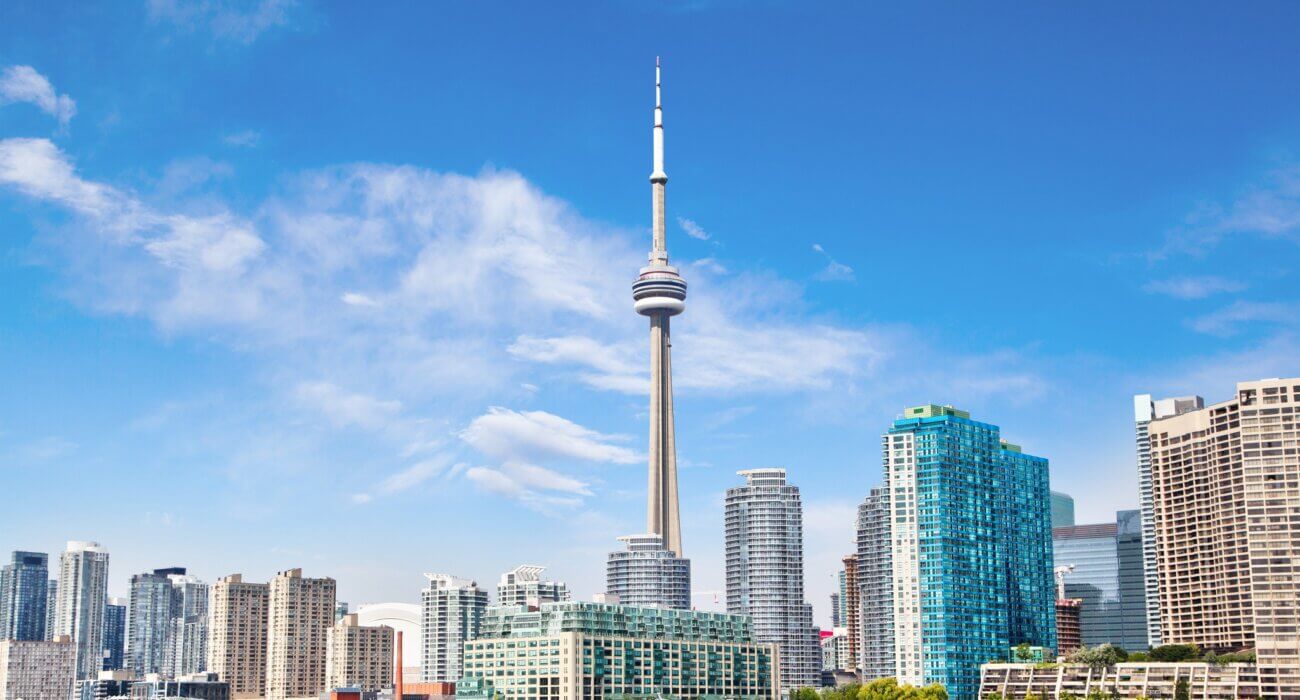 Autumn Toronto and Niagara Falls Twin Centre - Image 1