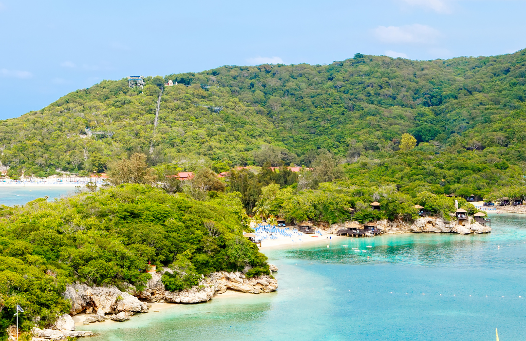 VEGAS LIGHTS & CARIBBEAN DELIGHTS - Image 3