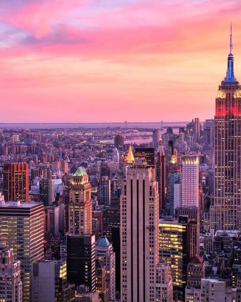 BUCKET LIST New York USA at Christmas - Image 6