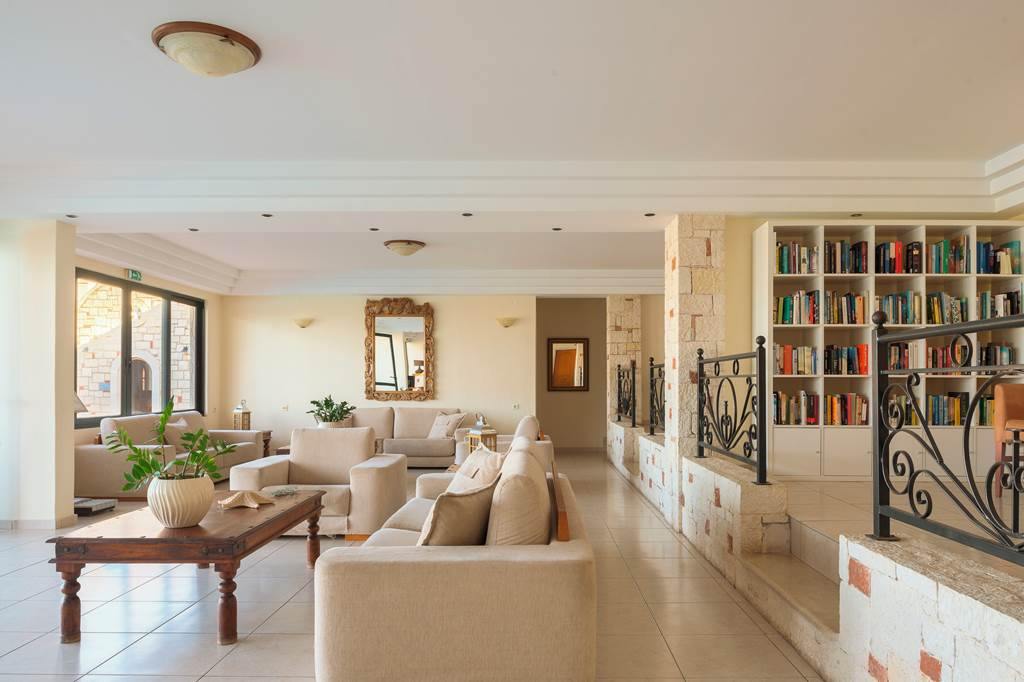 Last Minute BARGAIN Crete Sunshine - Image 3