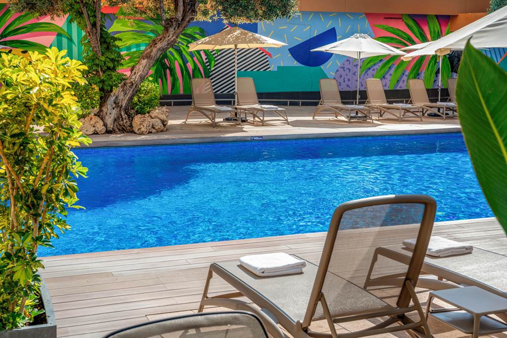 Early May Benidorm Spain Short Break - Image 6