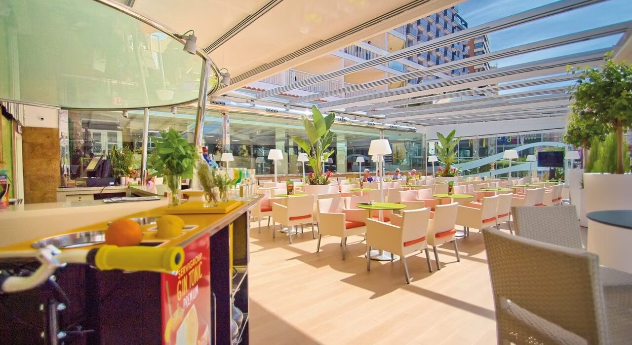 BENIDORM SPRING SHORT BREAK NINJA SPECIAL - Image 5