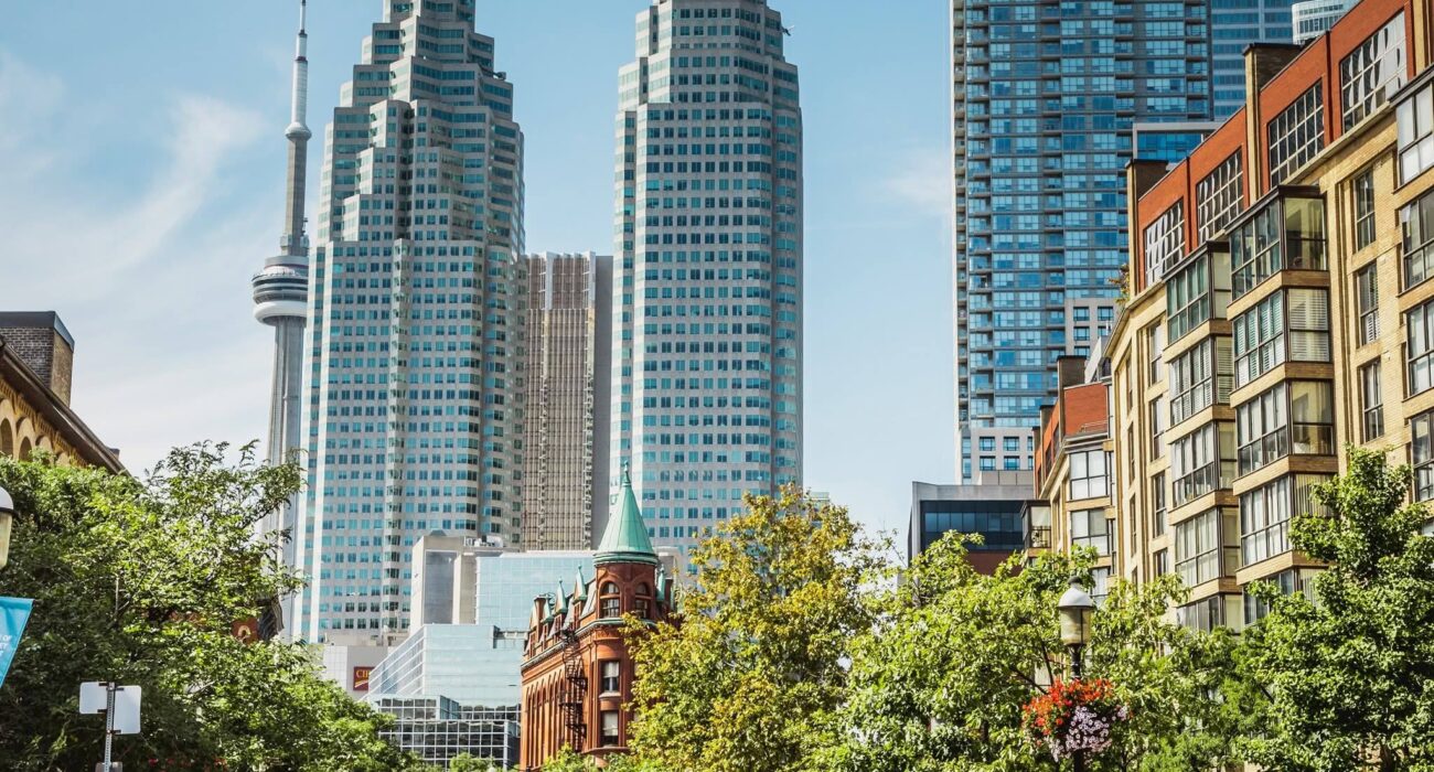 Toronto and Niagara Falls Canada Twin Centre - Image 2