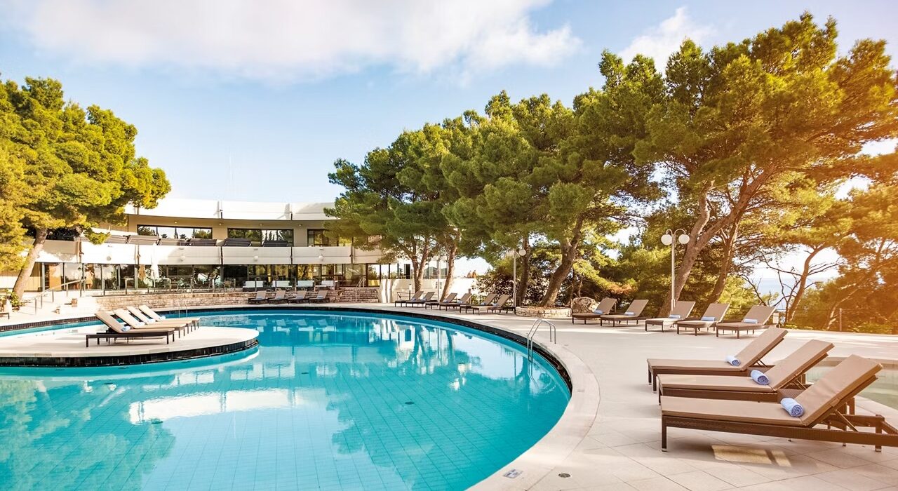 Croatia 5* NInja Favourite Autumn Special - Image 1