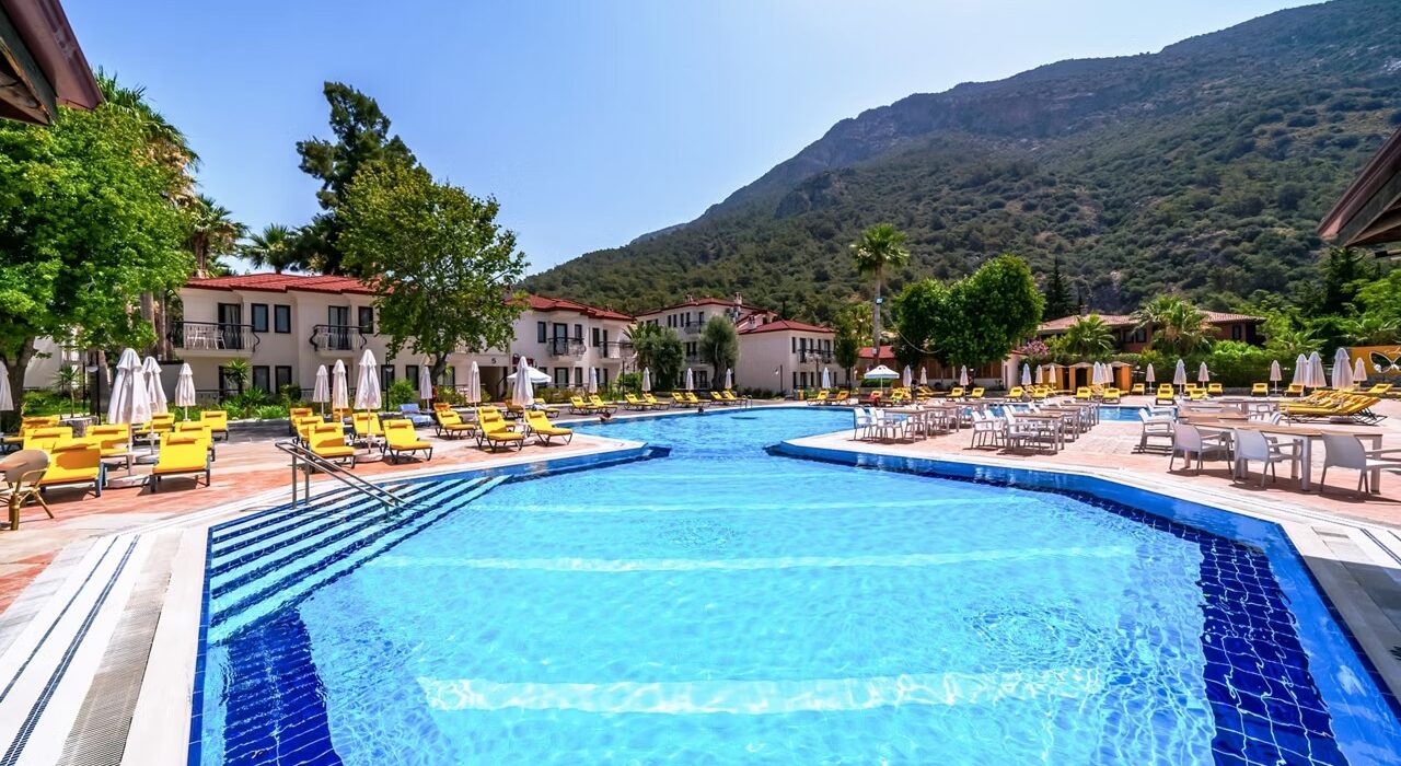 Olu Deniz Turkey 4* All Inclusive Spring Break - Image 1