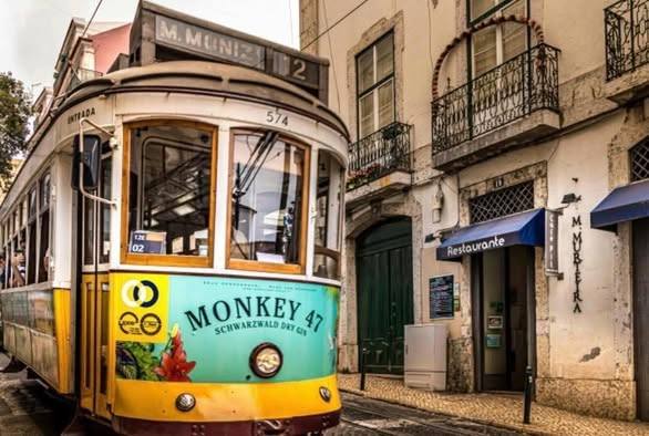 LISBON PORTUGAL CITY BREAK SPECIAL - Image 1