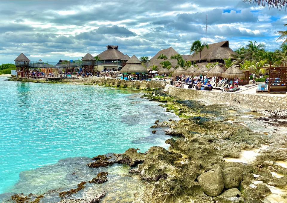 CARIBBEAN CRUISE & 4 nights in New Orleans - Image 1