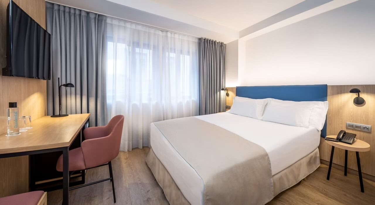 Alicante Spain October City Break Offer - Image 2