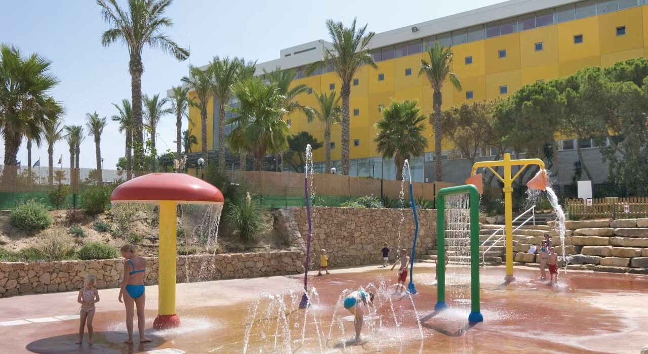 ALGARVE FAMILY DEAL LAST MIN BARGAIN - Image 6