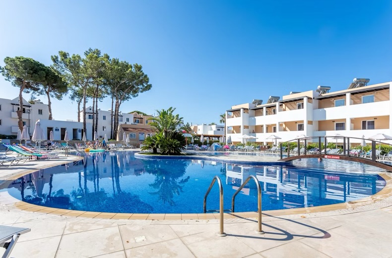 LAST MIN Rhodes Greece FAMILY BARGAIN - Image 5