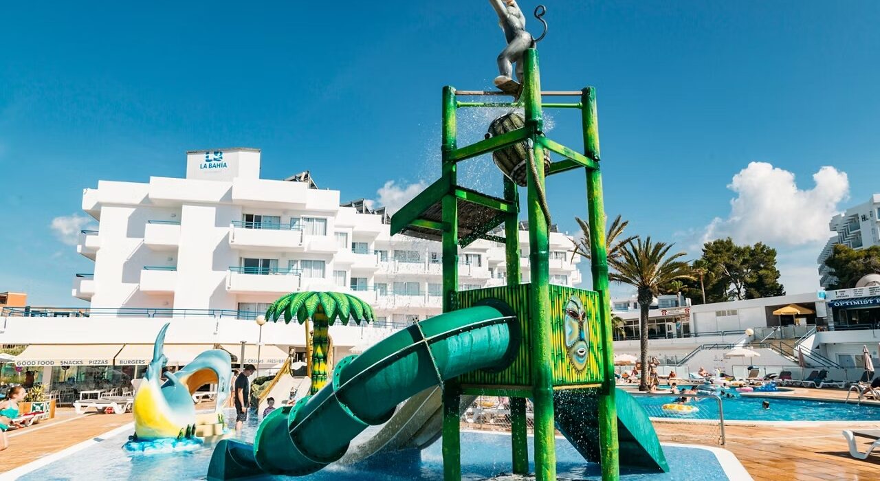 Early May Family Ibiza Sunshine BARGAIN - Image 3