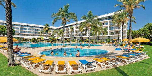 ALGARVE FAMILY DEAL LAST MIN BARGAIN